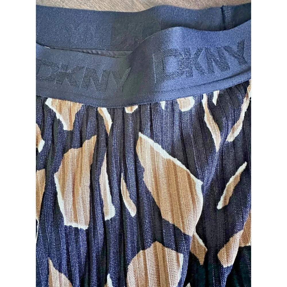 DKNY Women's Pull-On Printed Pleated Midi Skirt Black Brown L - Picture 9 of 10